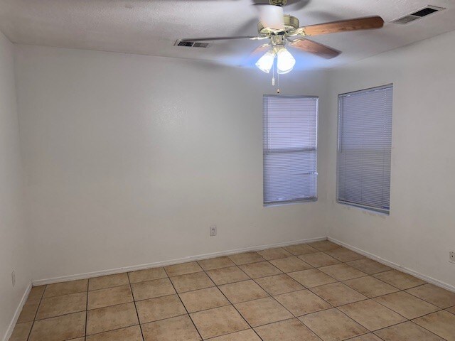 Photo - 1023 82nd St SW