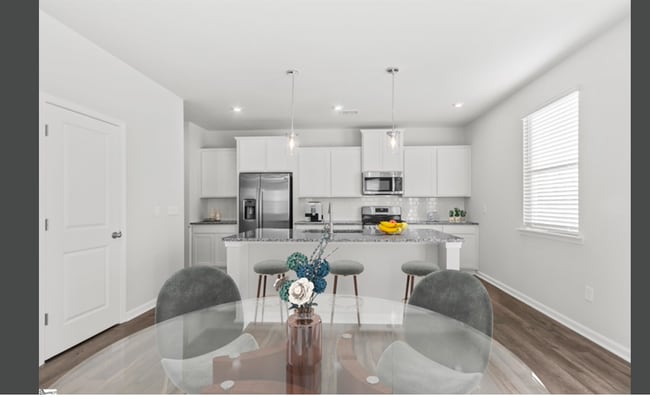 Photo - 1004 Maridian St