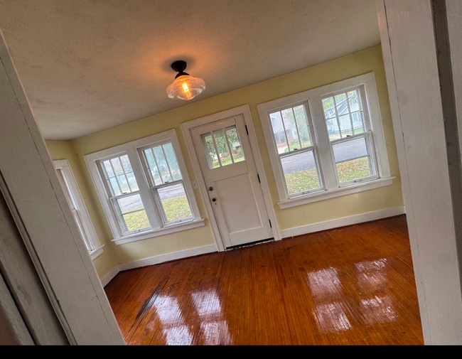 Photo - 1102 Kenwood St