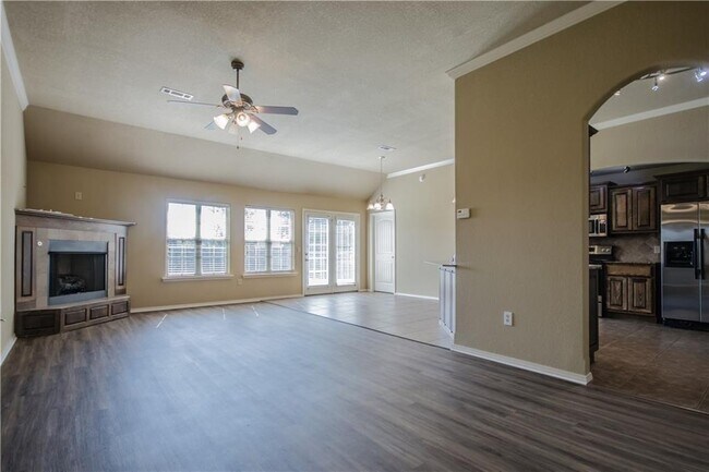 Photo - 3009 SW Gumleaf Rd