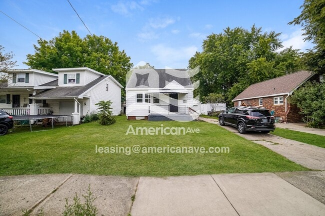 210 E Virginia Ave