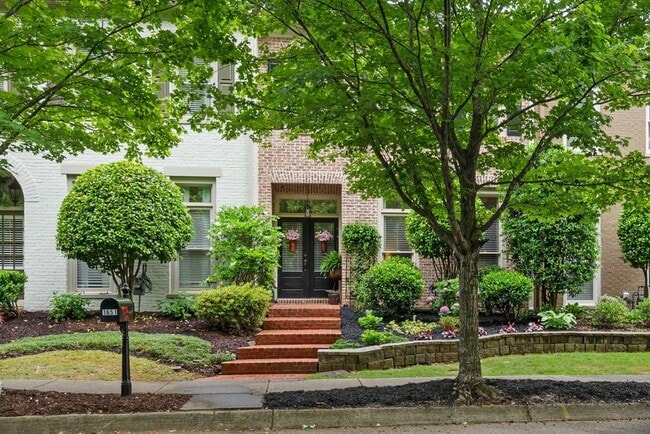 Photo - 1651 Ridenour Pkwy NW