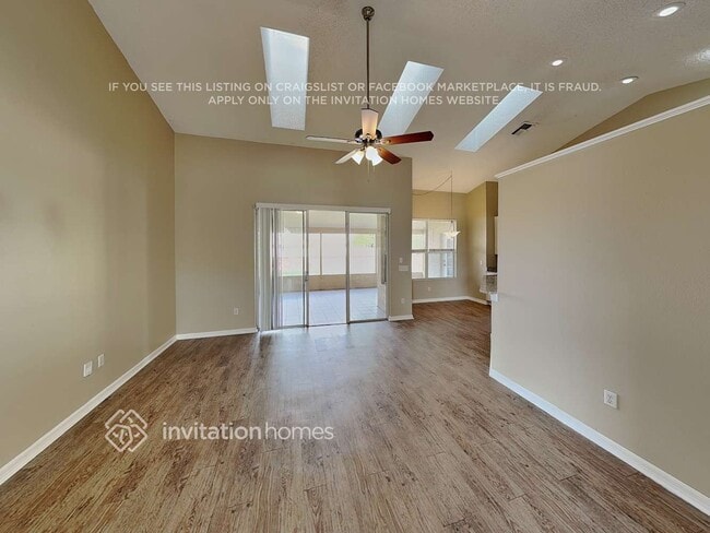 Photo - 12540 Pica St