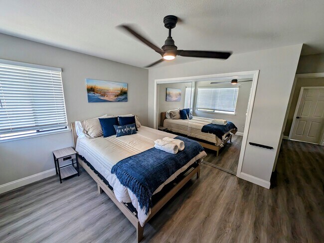 Photo - 1754 Seal Way