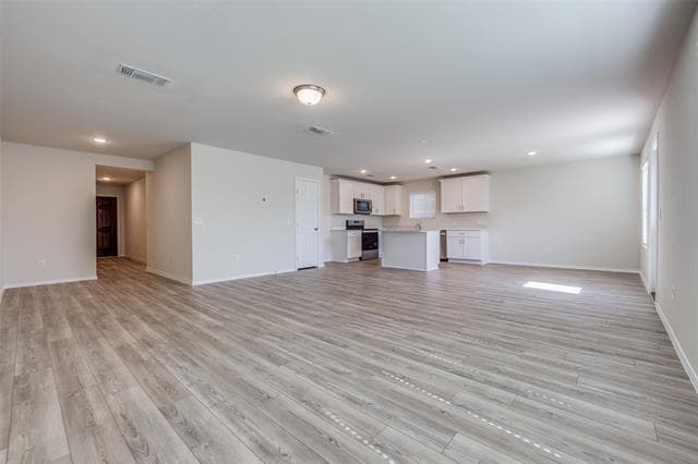 Photo - 877 Table Rock St