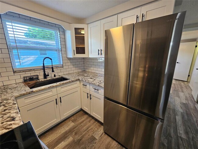 Photo - 4849 Camphor Ave