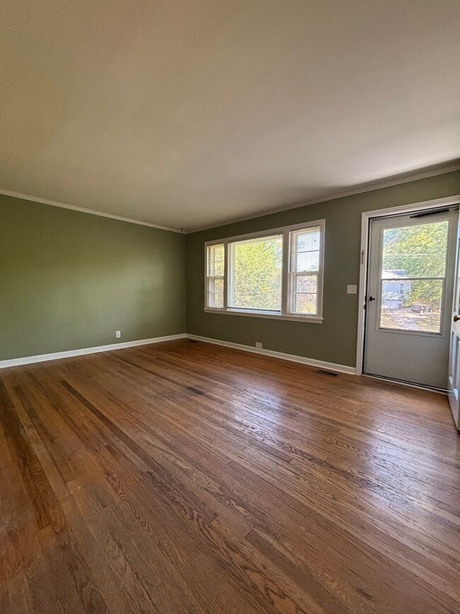 244 Donelson Hills Dr