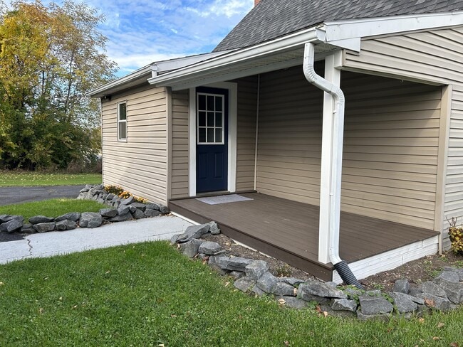 Photo - 349 E Fulton St