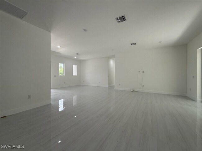 Photo - 1549 NW 26th Pl