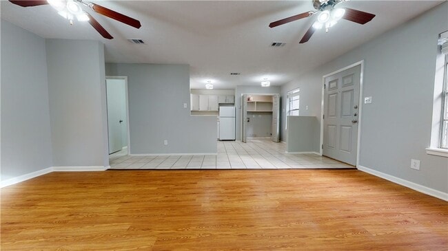 Photo - 3330 Bluestem Cir