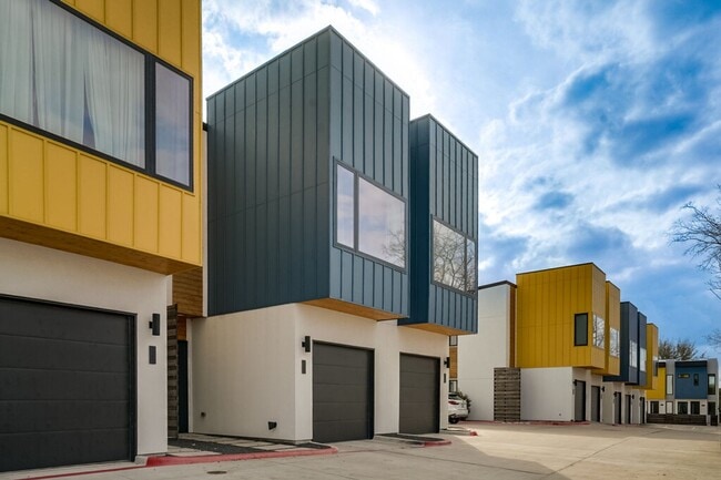 Photo - 2108 Tillery St