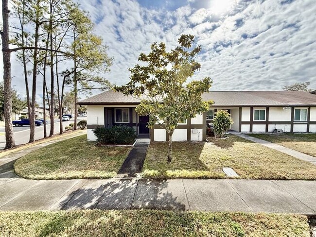 Building Photo - 2900 Grove Wood Blvd