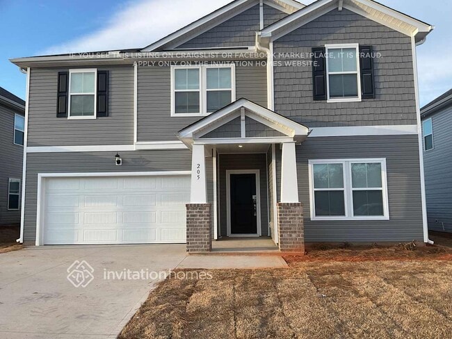 Building Photo - 205 White Flds Ave