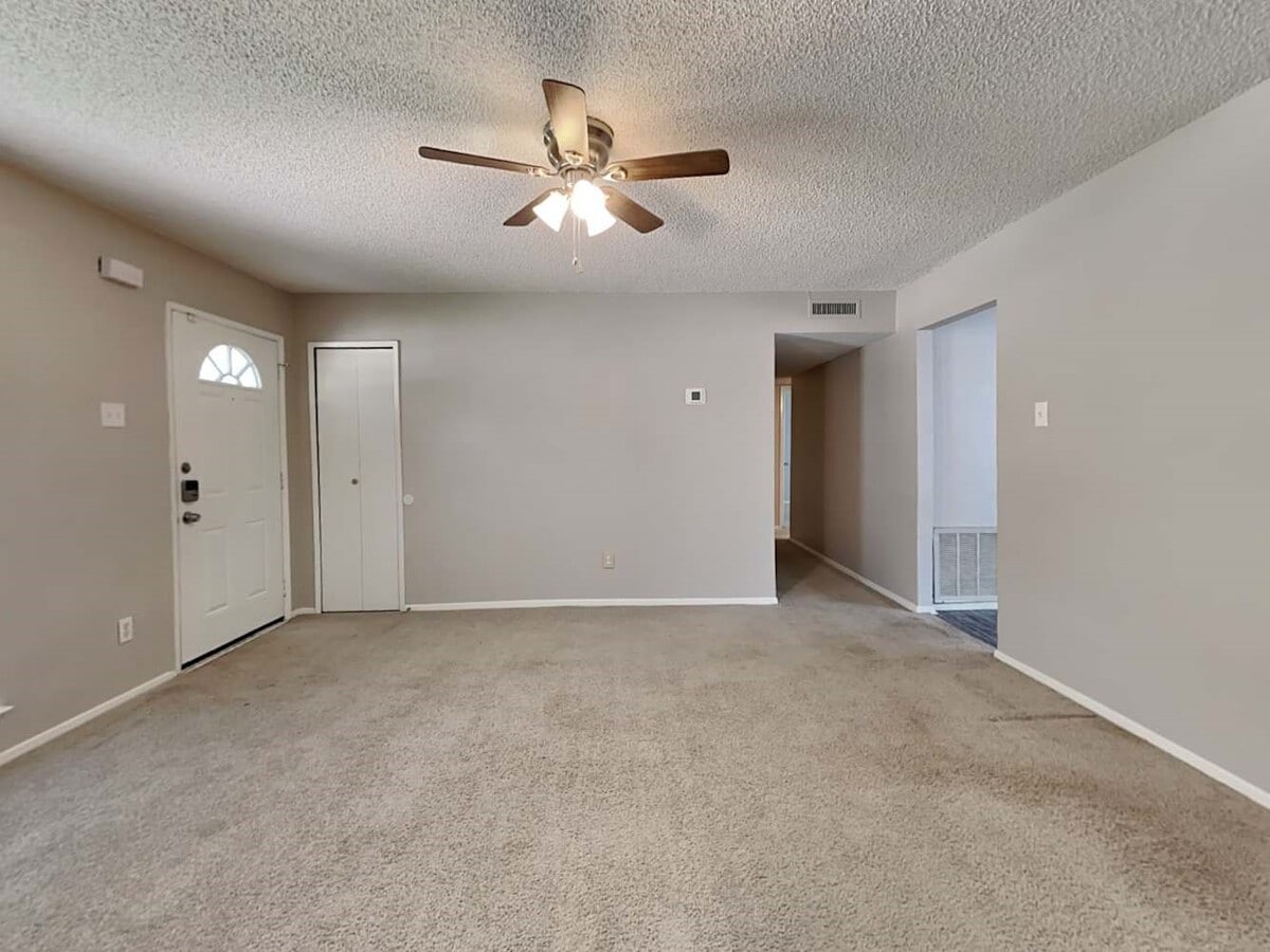 Photo - 122 Cooper St