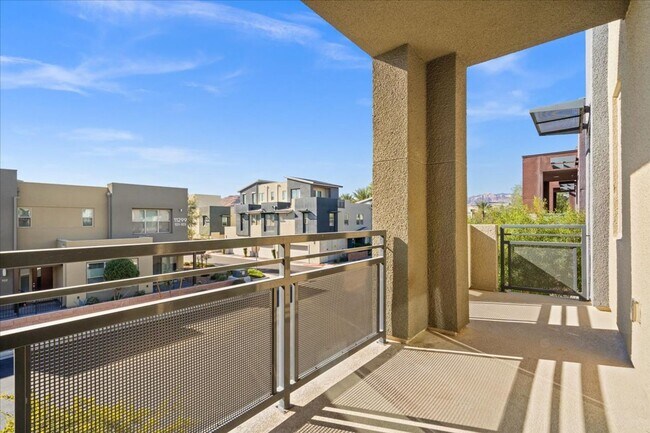 Photo - Resort-Style Living in a Modern 2 Bedroom ...