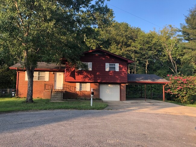 Building Photo - 3331 Gundy Dr