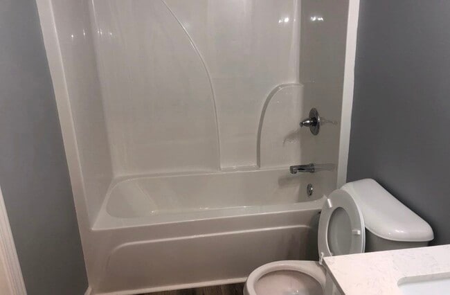 Photo - 101 N Glynn St