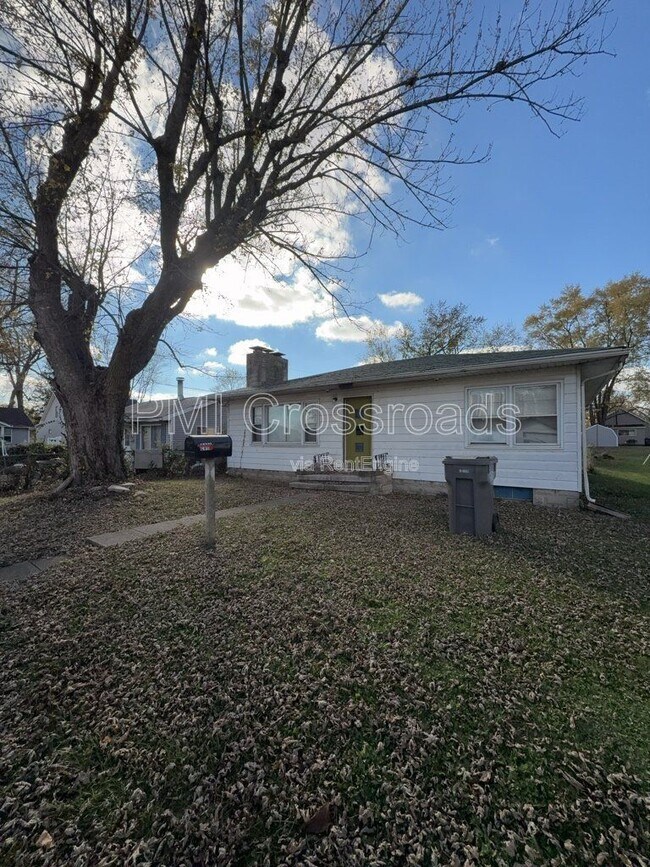 Photo - 2613 Louise St