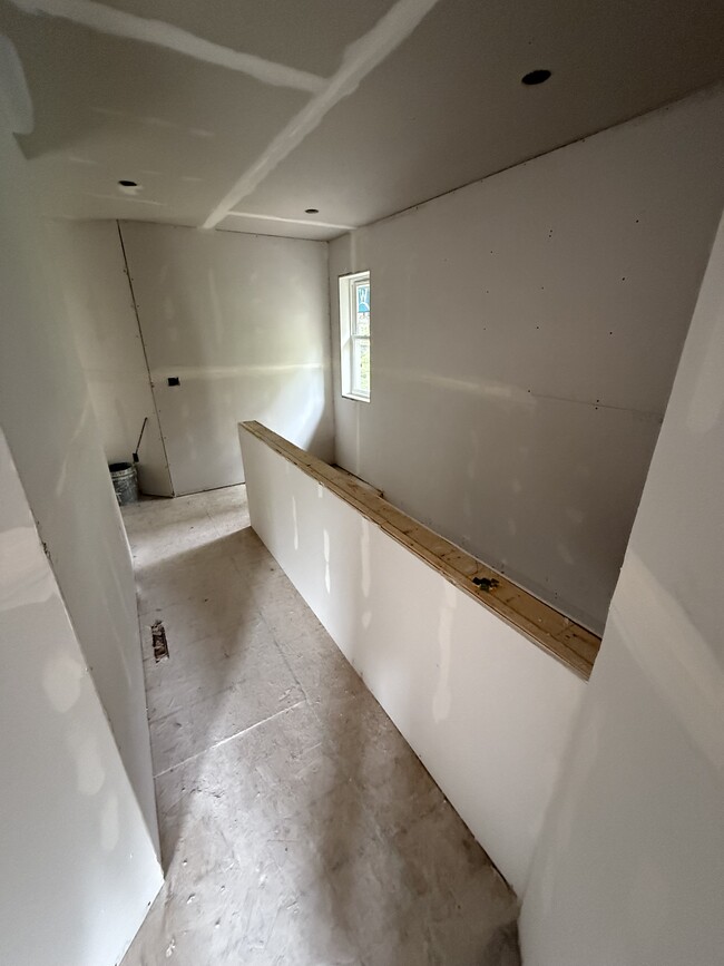 Photo - 4866 Idlewild St