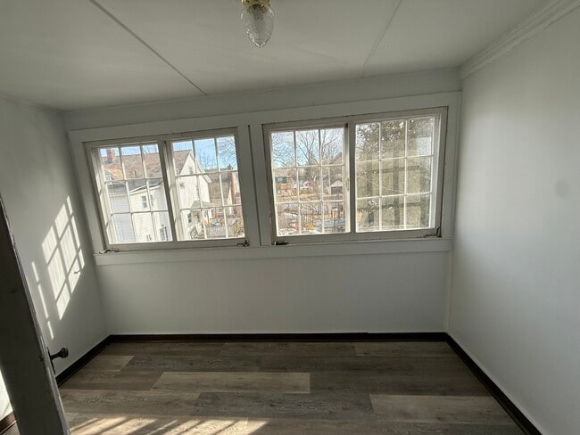 Photo - 114 Oak St Unit 3