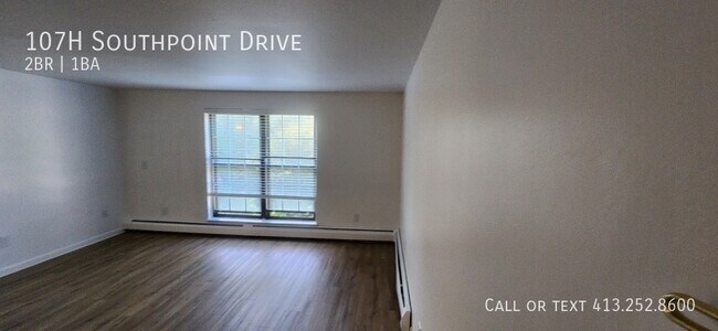 Photo - 107 Southpoint Dr