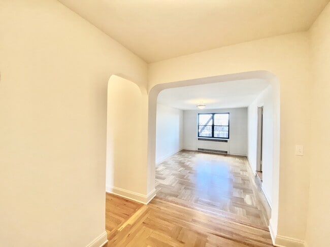 Photo - 700 Fort Washington Ave Unidad 5H