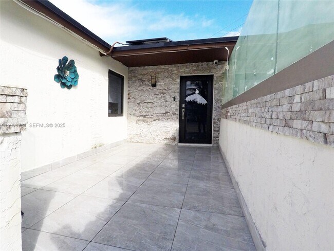 Photo - 19823 SW 123rd Pl