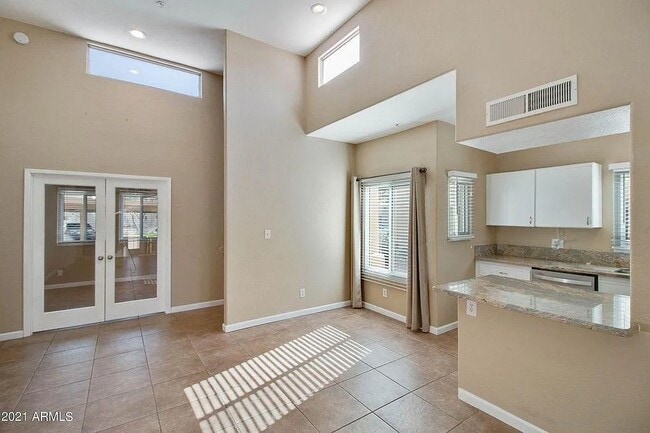 Photo - 1133 N 92nd St