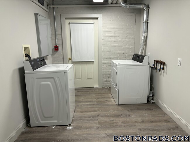 Photo - 77 Park Dr Unit D