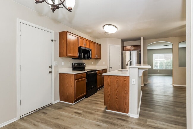 Photo - 339 S Travis