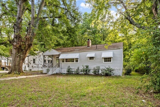 Photo - 832 Meadowbrook Dr