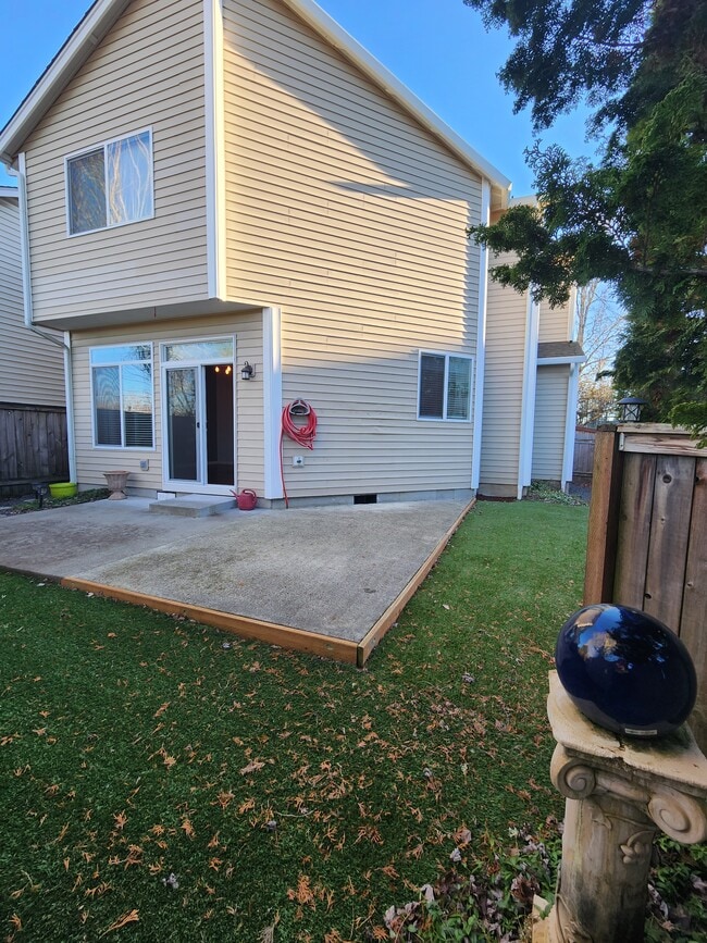 Photo - 2718 NW 118th Cir