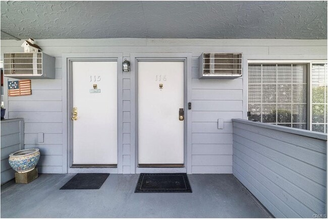 Photo - 20930 Parthenia St