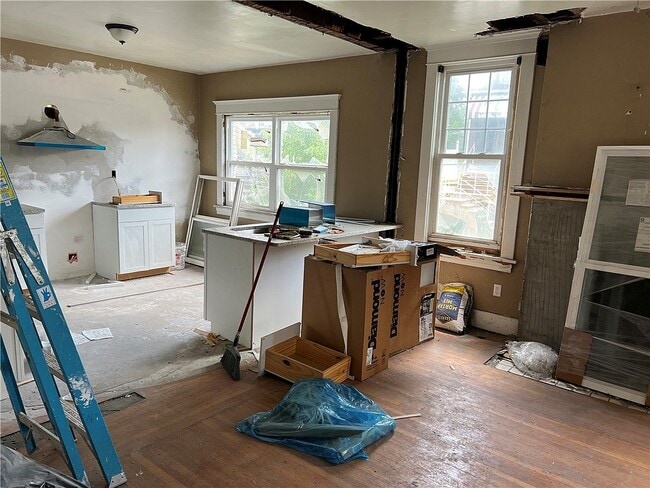 Photo - 500 Marwood Ave