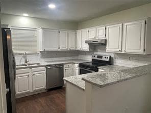 Photo - 5412 Village Green Dr