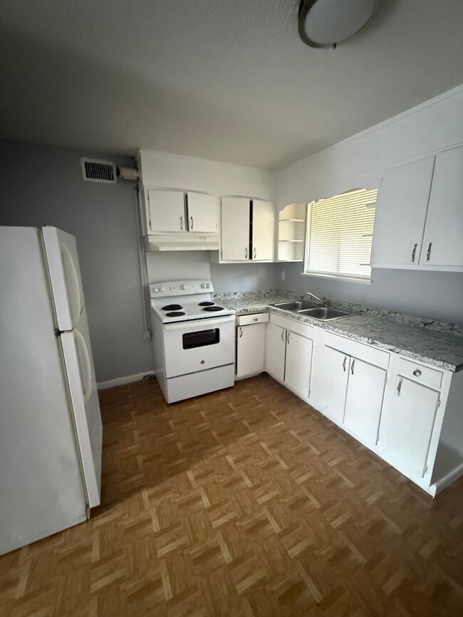 Photo - 3619 Patton Rd SW