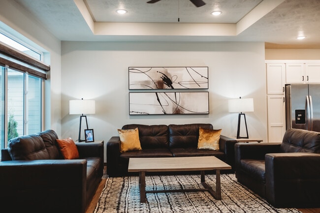 Photo - 5513 S Dubuque Ave