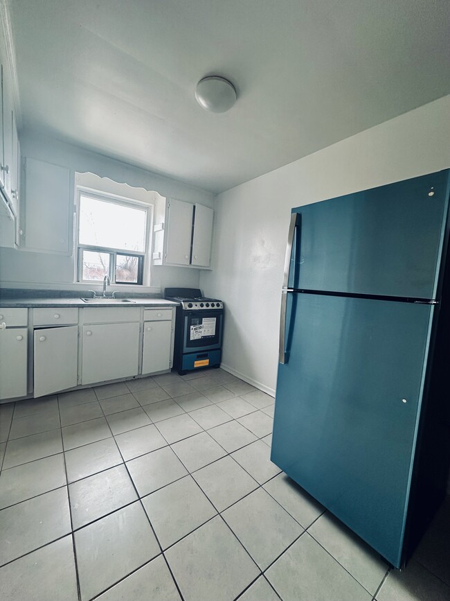 Photo - WILSON APARTMENTS