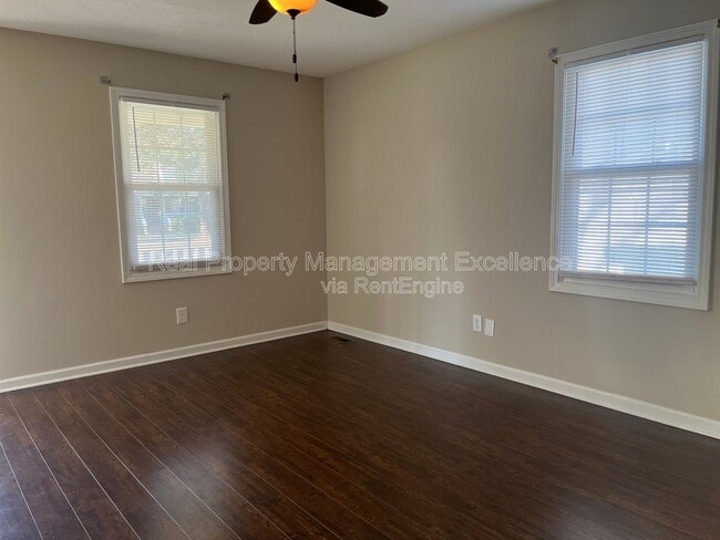 Photo - 709 S Webb St