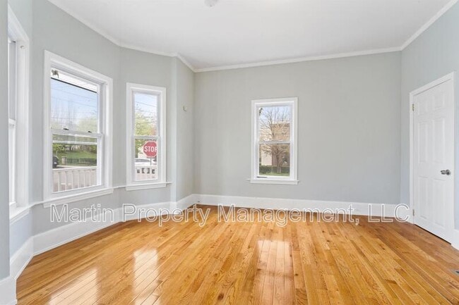 Photo - 79 Derby St
