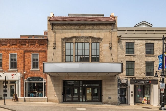 Building Photo - 223 Princess St