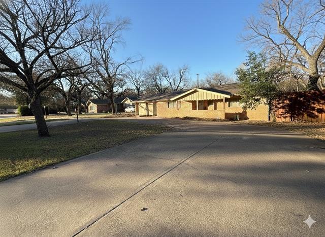 Photo - 7013 Meadowbrook Dr