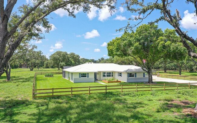 5450 Old Ranch Rd Casa - Casas en Alquiler - Sarasota, FL | ForRent.com