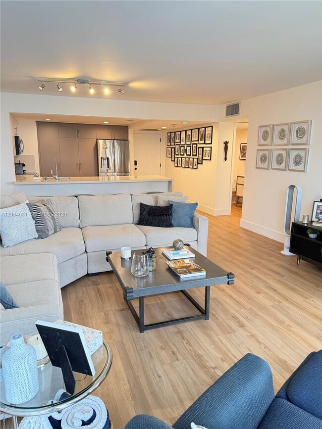 Photo - 1925 Brickell Ave Unit 2011