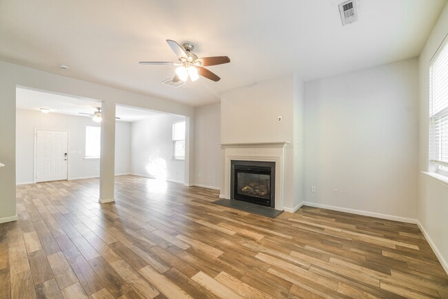 Photo - 50 Brookview Dr