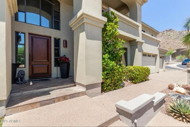 Photo - 8614 N 17th Pl