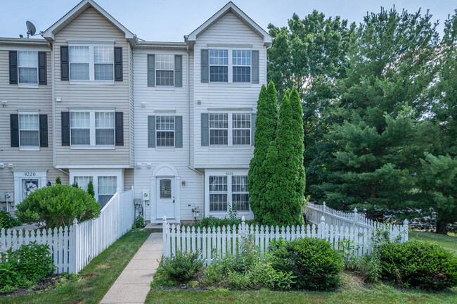 Photo - 9222 Leigh Choice Ct Townhome