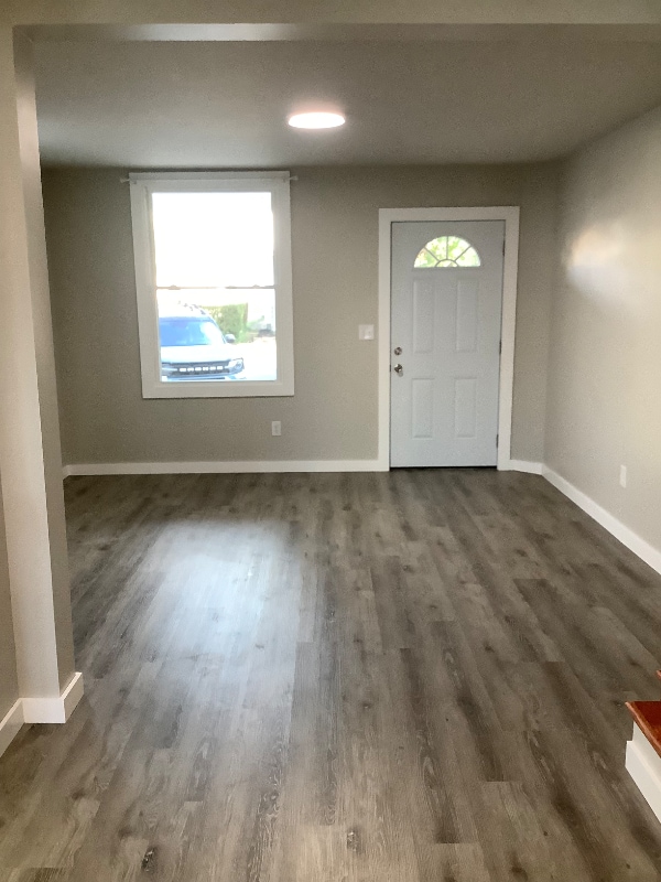 Photo - 407 Herman Ave