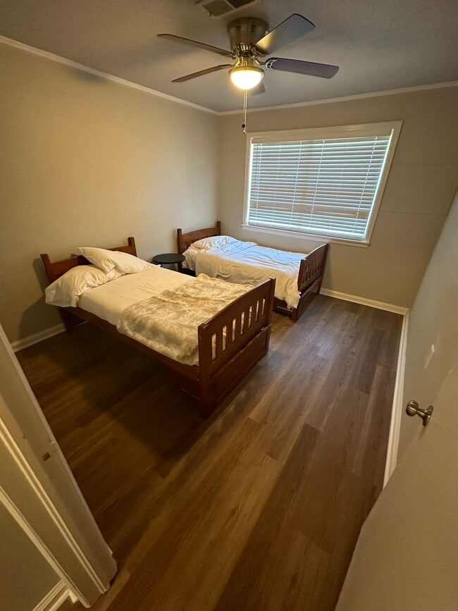 Photo - Duplex down town prattville