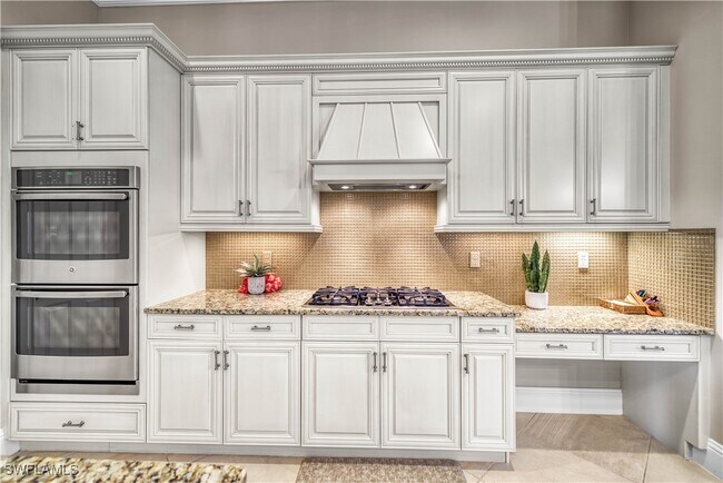 Photo - 9647 Lipari Ct